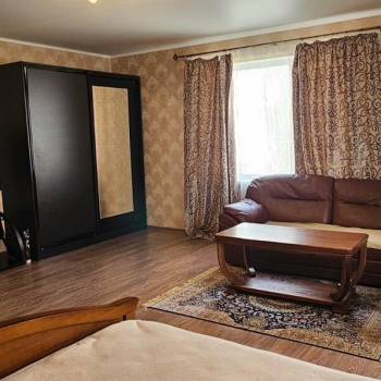 Продается 1-комнатная квартира, 54 м²