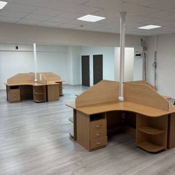 Сдается Нежилое помещение, 168,4 м²