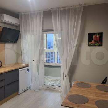 Продается 1-комнатная квартира, 41,5 м²