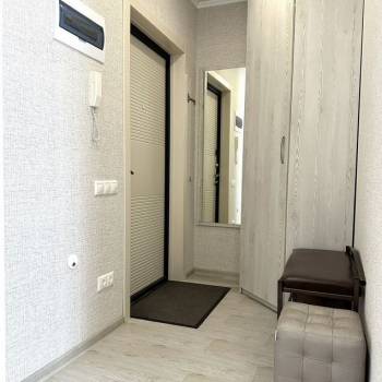 Продается 1-комнатная квартира, 40 м²