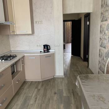 Сдается 2-х комнатная квартира, 78 м²