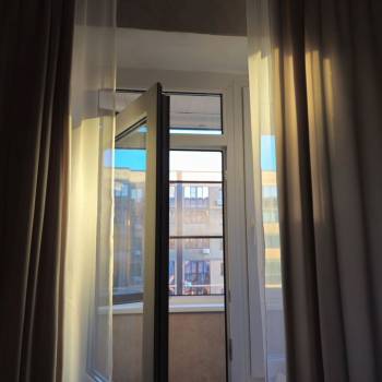 Продается 1-комнатная квартира, 42 м²