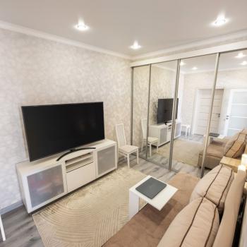 Сдается 2-х комнатная квартира, 65 м²