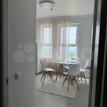 Продается 1-комнатная квартира, 32 м²