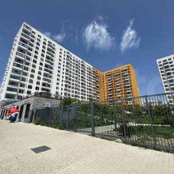 Продается 1-комнатная квартира, 32 м²