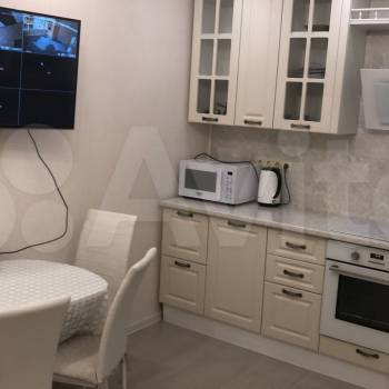 Продается 1-комнатная квартира, 48,7 м²