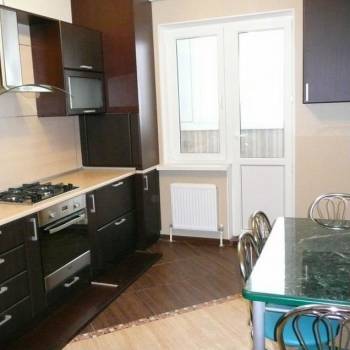 Сдается 2-х комнатная квартира, 70 м²
