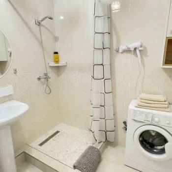 Сдается 1-комнатная квартира, 45 м²