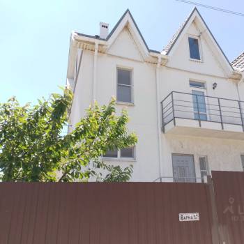 Продается Дом, 235 м²