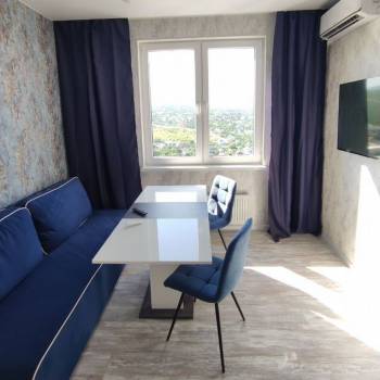 Продается 1-комнатная квартира, 41,8 м²