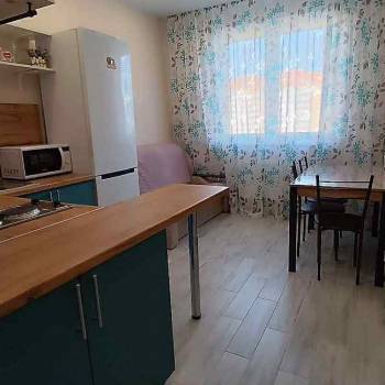 Сдается 1-комнатная квартира, 36 м²