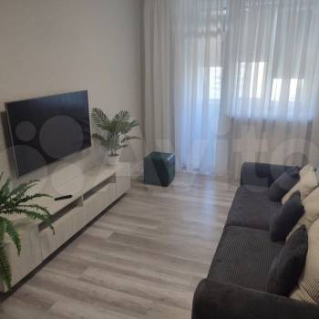Продается 1-комнатная квартира, 46,5 м²