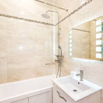 Продается 2-х комнатная квартира, 70 м²
