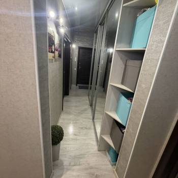 Продается 3-х комнатная квартира, 64 м²