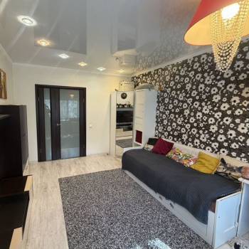Продается 3-х комнатная квартира, 64 м²