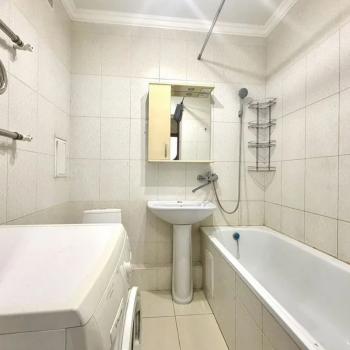 Продается 1-комнатная квартира, 34 м²