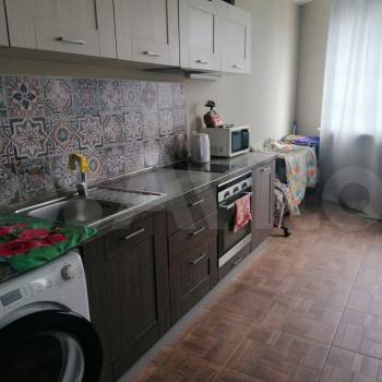 Продается 1-комнатная квартира, 40 м²