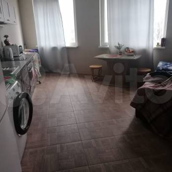Продается 1-комнатная квартира, 40 м²