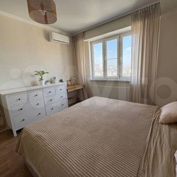 Продается 1-комнатная квартира, 48,4 м²