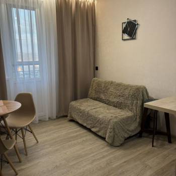 Сдается 1-комнатная квартира, 32 м²