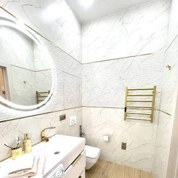Продается 1-комнатная квартира, 62 м²