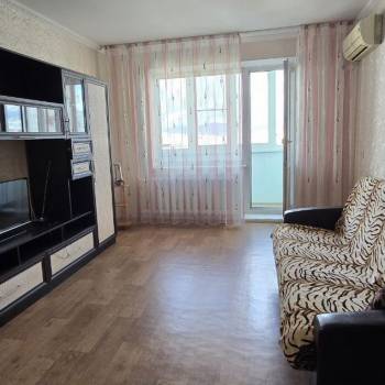 Сдается 1-комнатная квартира, 37 м²