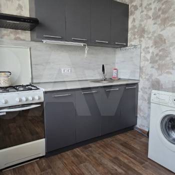 Сдается 1-комнатная квартира, 37 м²
