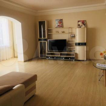 Сдается Дом, 240 м²