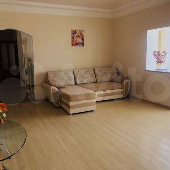 Сдается Дом, 240 м²
