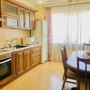 Сдается Дом, 240 м²