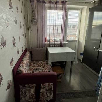 Продается 1-комнатная квартира, 28,6 м²