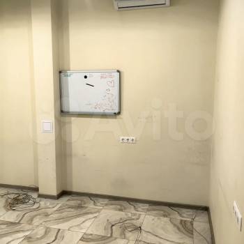 Сдается Нежилое помещение, 80 м²