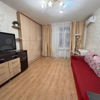 Сдается Многокомнатная квартира, 70 м²