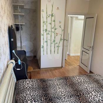 Сдается Многокомнатная квартира, 70 м²