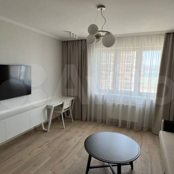 Сдается 1-комнатная квартира, 45,5 м²