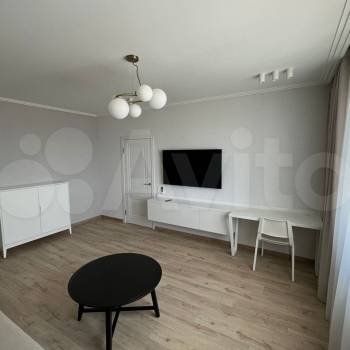 Сдается 1-комнатная квартира, 45,5 м²