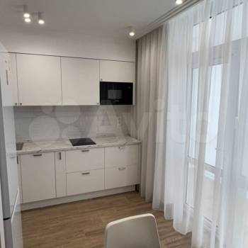 Сдается 1-комнатная квартира, 45,5 м²