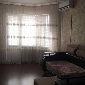 Сдается 1-комнатная квартира, 46 м²