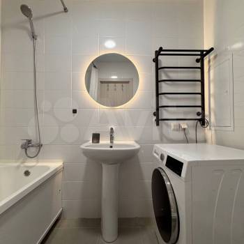 Продается 1-комнатная квартира, 36 м²