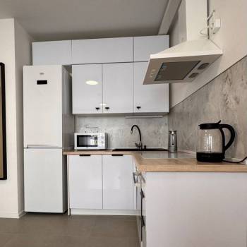 Продается 1-комнатная квартира, 36 м²