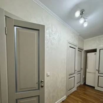 Сдается Многокомнатная квартира, 70 м²
