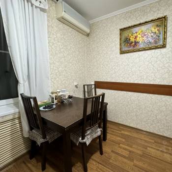 Сдается Многокомнатная квартира, 70 м²