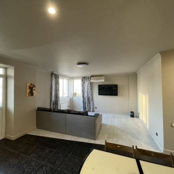 Сдается 2-х комнатная квартира, 78 м²