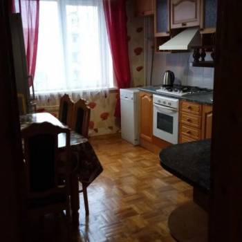 Сдается Многокомнатная квартира, 64 м²