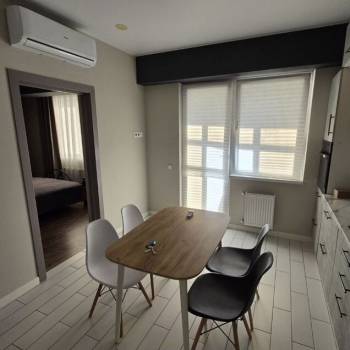 Сдается 2-х комнатная квартира, 60 м²