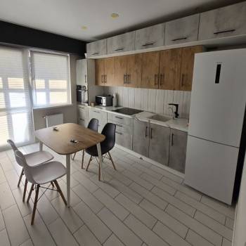 Сдается 2-х комнатная квартира, 60 м²