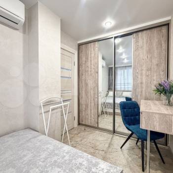 Сдается 1-комнатная квартира, 40 м²
