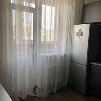 Продается 1-комнатная квартира, 40,6 м²