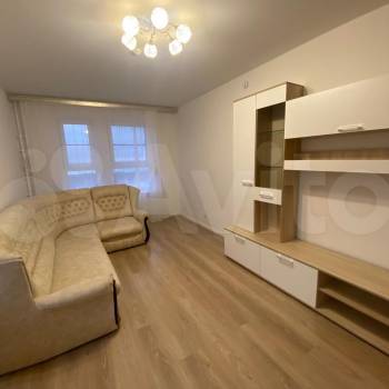 Сдается Многокомнатная квартира, 85 м²