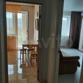 Сдается 1-комнатная квартира, 40 м²